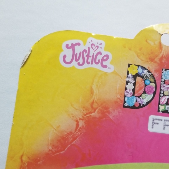 Justice Deco Frenzy Monogram  R - Picture 7 of 7